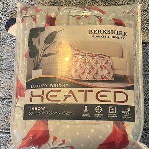 Berkshire Heated Throw Blanket - Red and White
